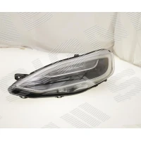 LAMPA PRZEDNIA ZTS1105LXX1