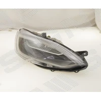 LAMPA PRZEDNIA ZTS1105RXX1